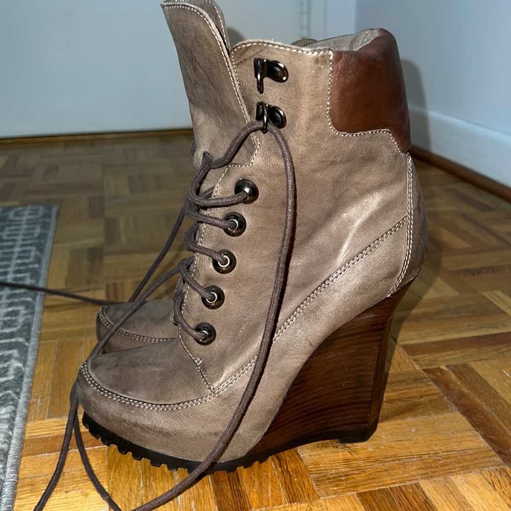 Brand new Jean Michel Cazabat boots size 37